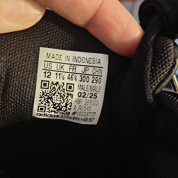 NWT Adidas Men's Black Sneakers with White Stripes - Picture 7 of 8